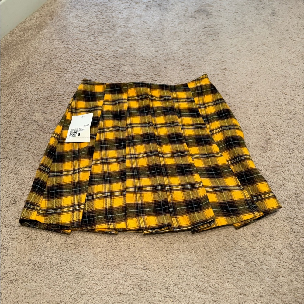 NWT Plaid Yellow Mini Skirt